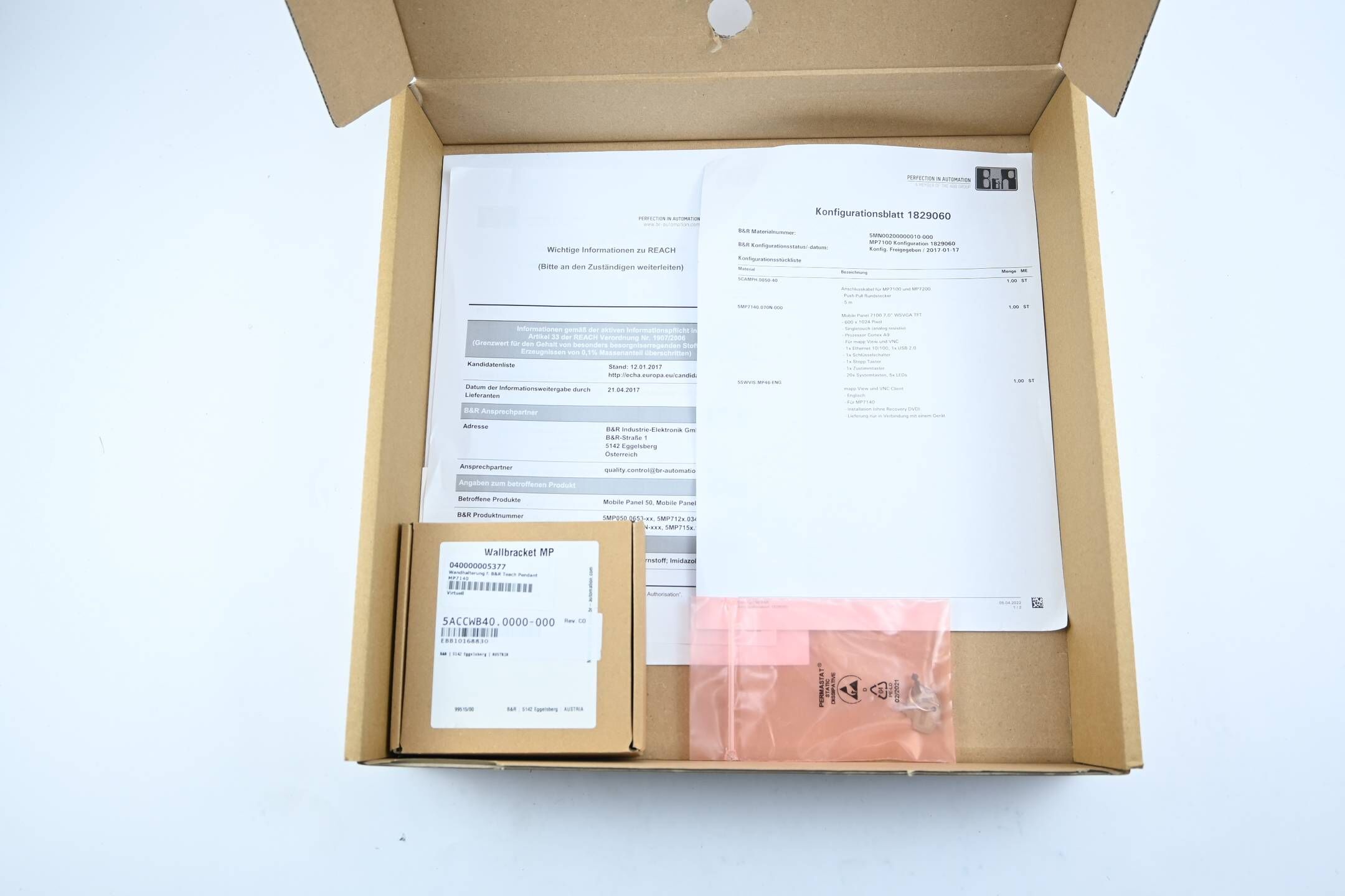 B&R Mobile Panel 7100 7,0" ( 5MP7140.070N-000 )Rev. F0