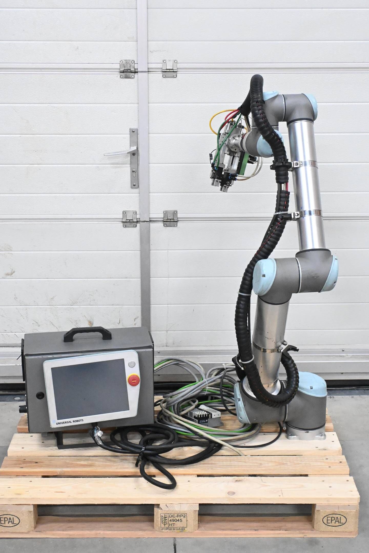 Universal Robots Industrieroboter UR10 inkl. Steuerung UR10 ( CB31UR10 ) Panel