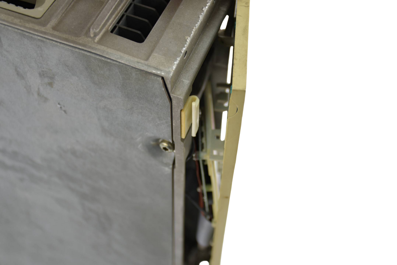 Siemens Simovert VC Frequenzumrichter /AC Drive 6SE7021-1CA20