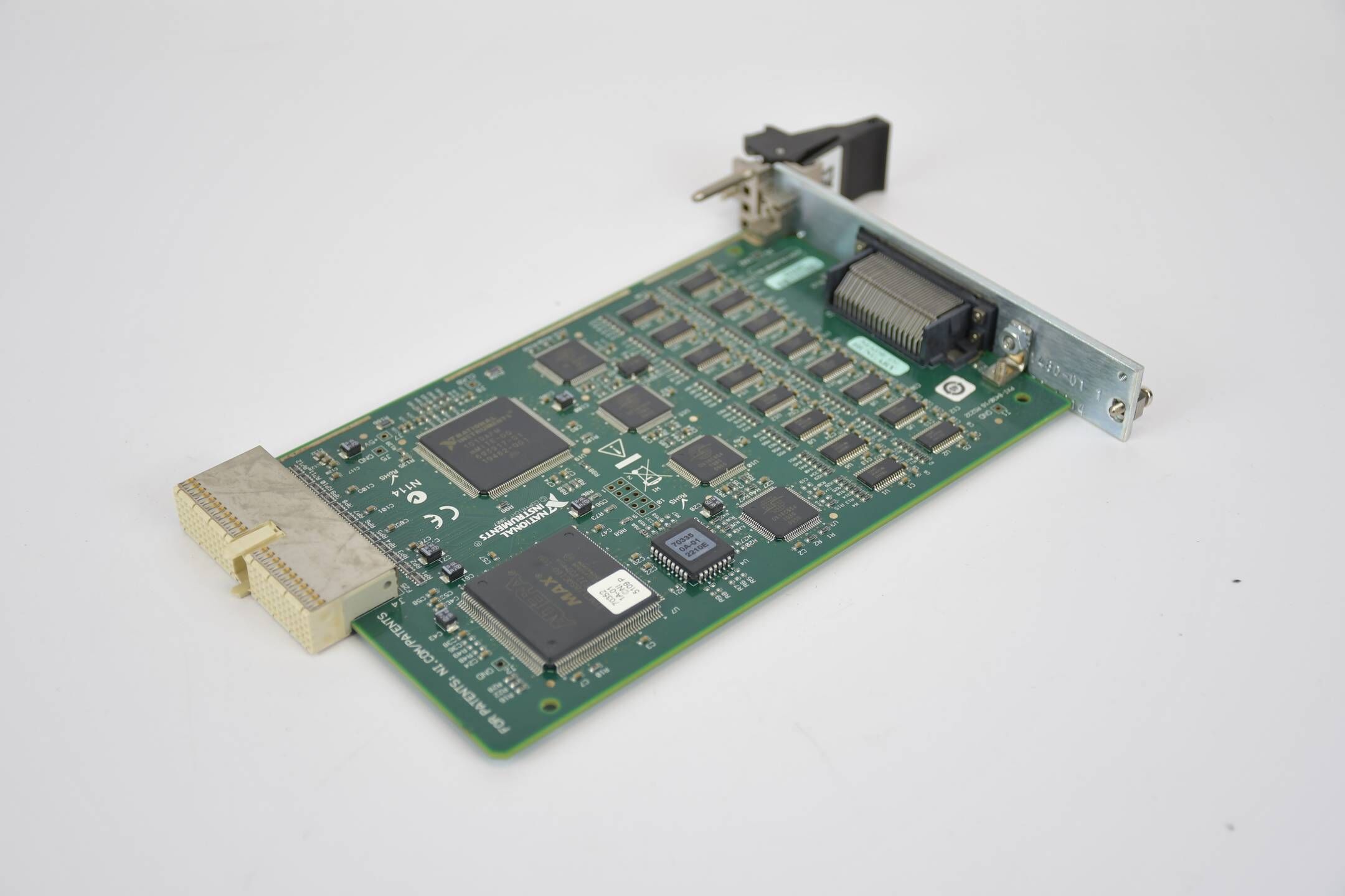 National Instruments NI PXI-Modul zur Messgerätesteuerung PXI-8430/16