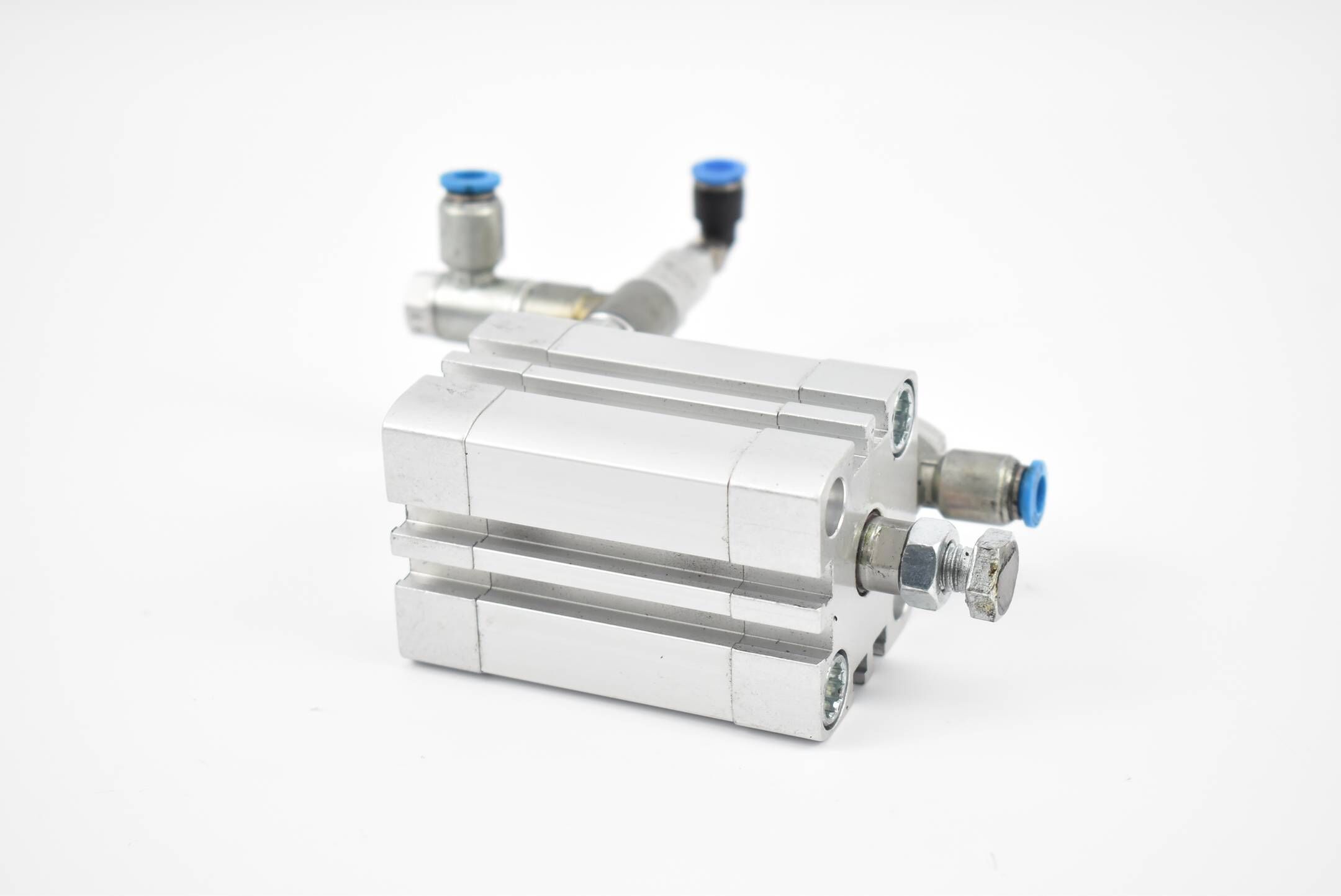 Festo Kompaktzylinder ADN-32-30-I-P-A ( 536283 ) + HAB-1/8 (184585 )