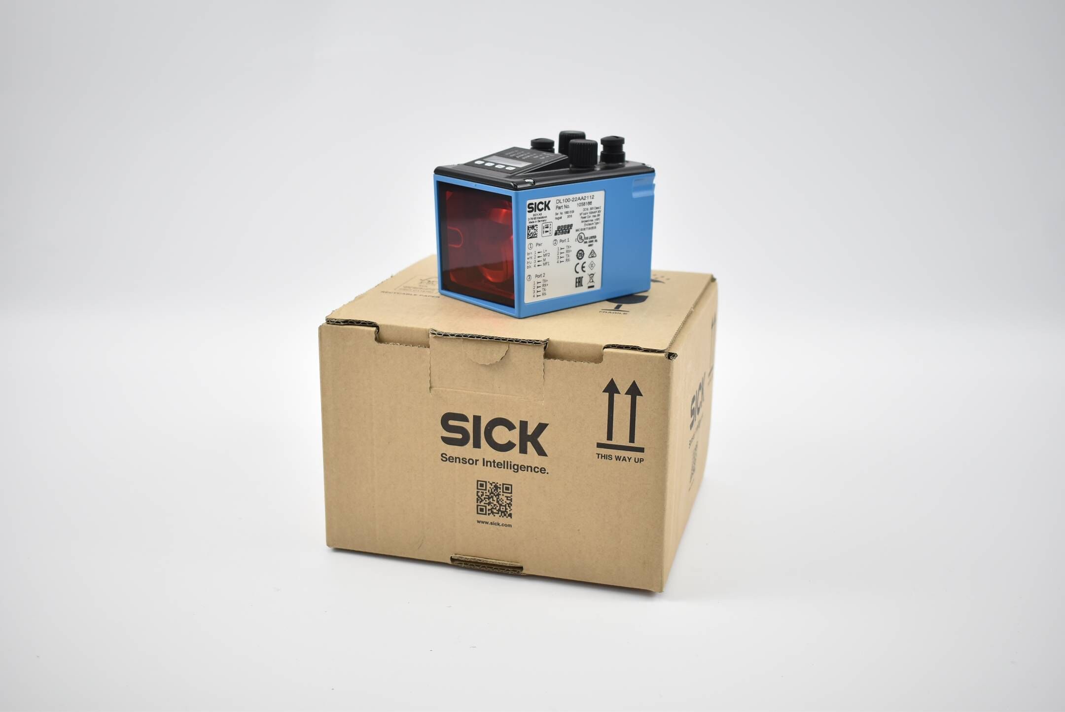 Sick Laser-Distanzsensor DL100-22AA2112 ( 1058166 ) 18-30VDC 100mA 6W