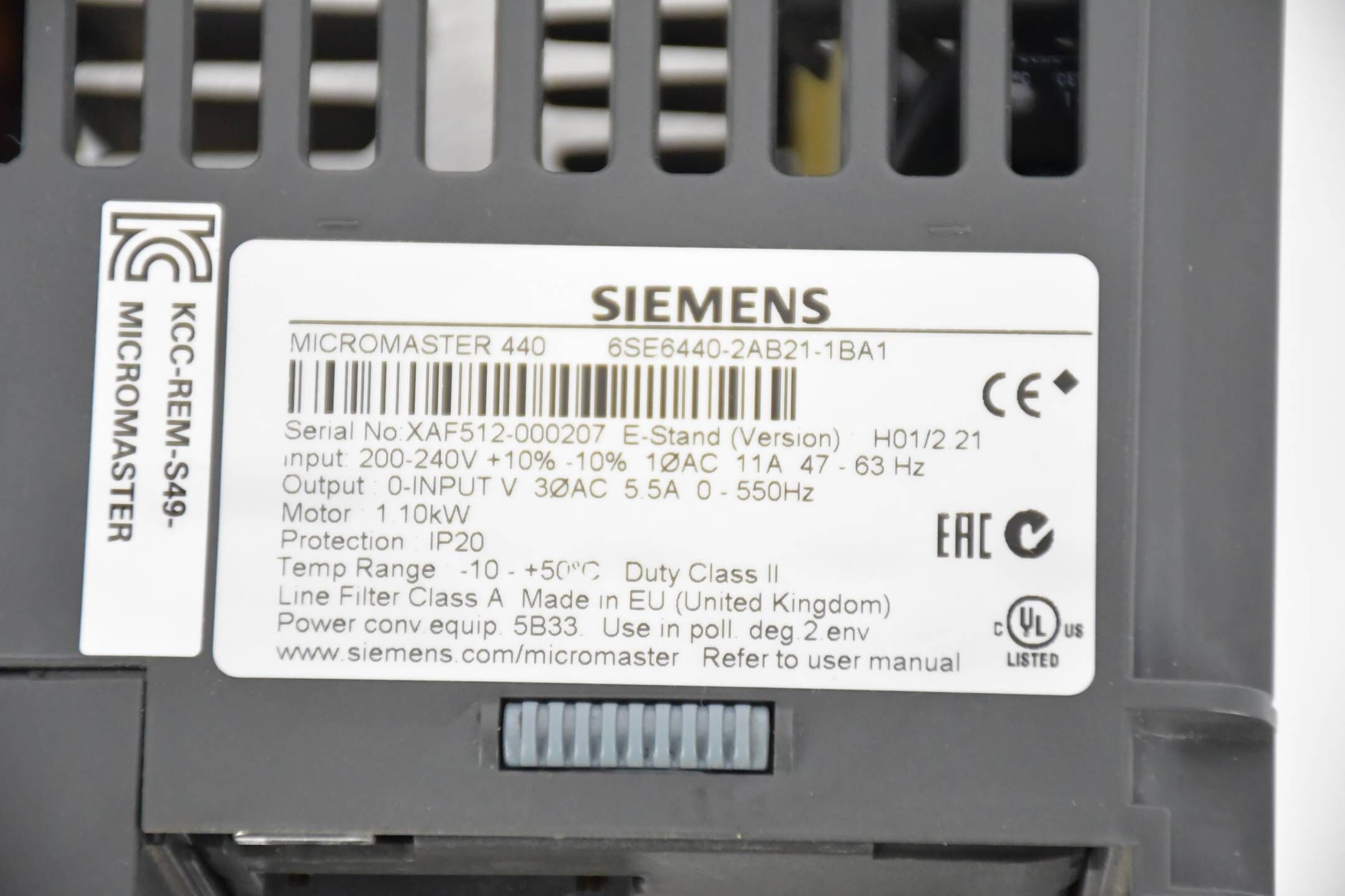 Siemens Micromaster 440 6SE6440-2AB21-1BA1 E H01/2.21 inkl. Kommutierungsdrossel