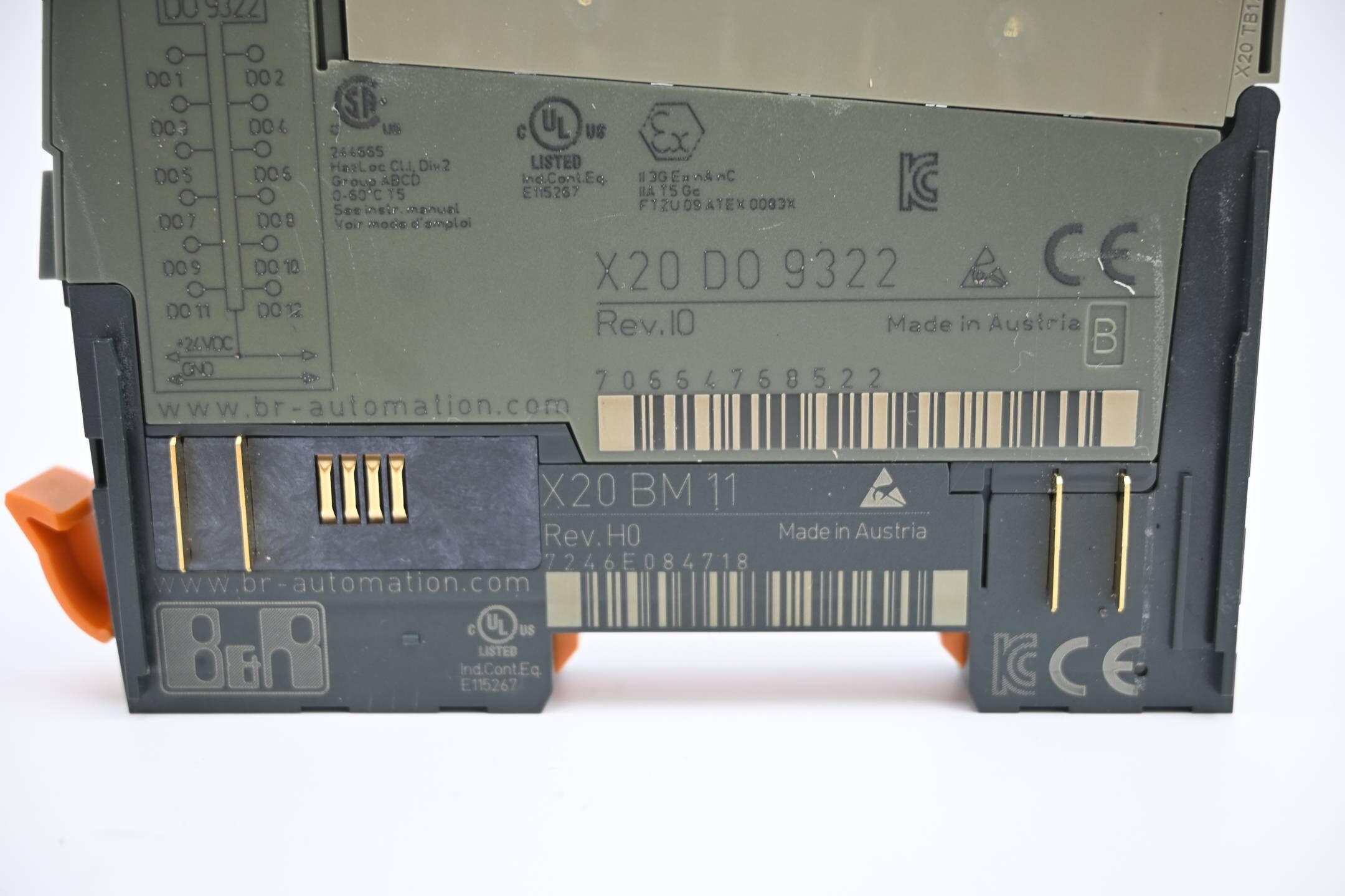 B&R Automation Ausgangsmodul X20DO9322 inkl. X20BM11 + X20TB12