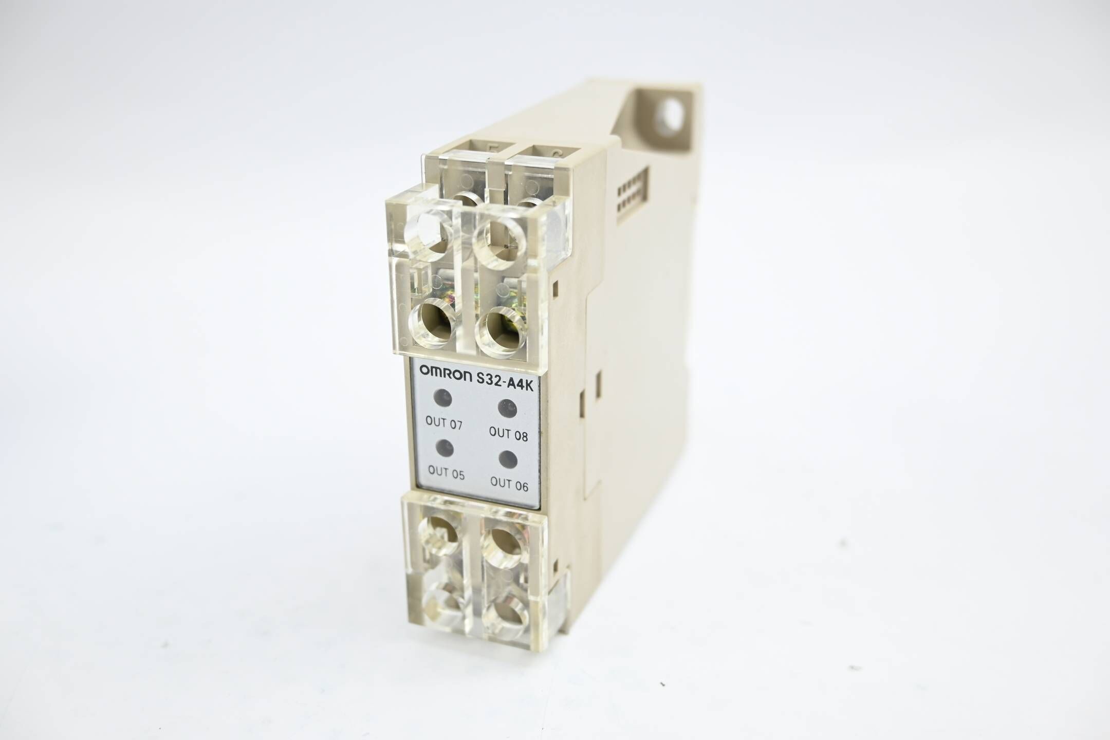 Omron Ausgangsmodul 12VDC ( S32-A4K )