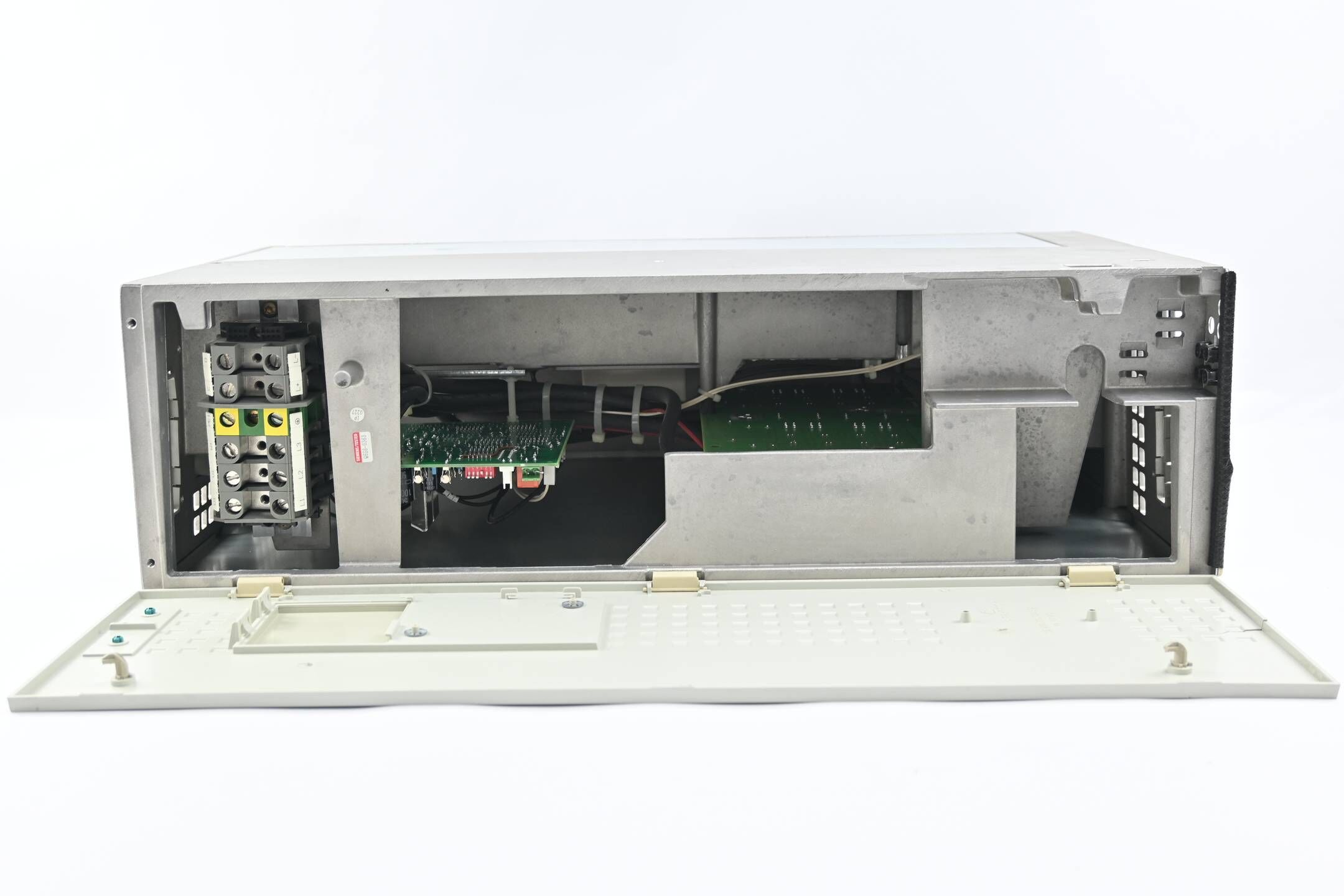 Siemens Simovert P Einspeiseeinheit 6SE7028-6EC85-0AA0 ( 6SE7 028-6EC85-0AA0 )