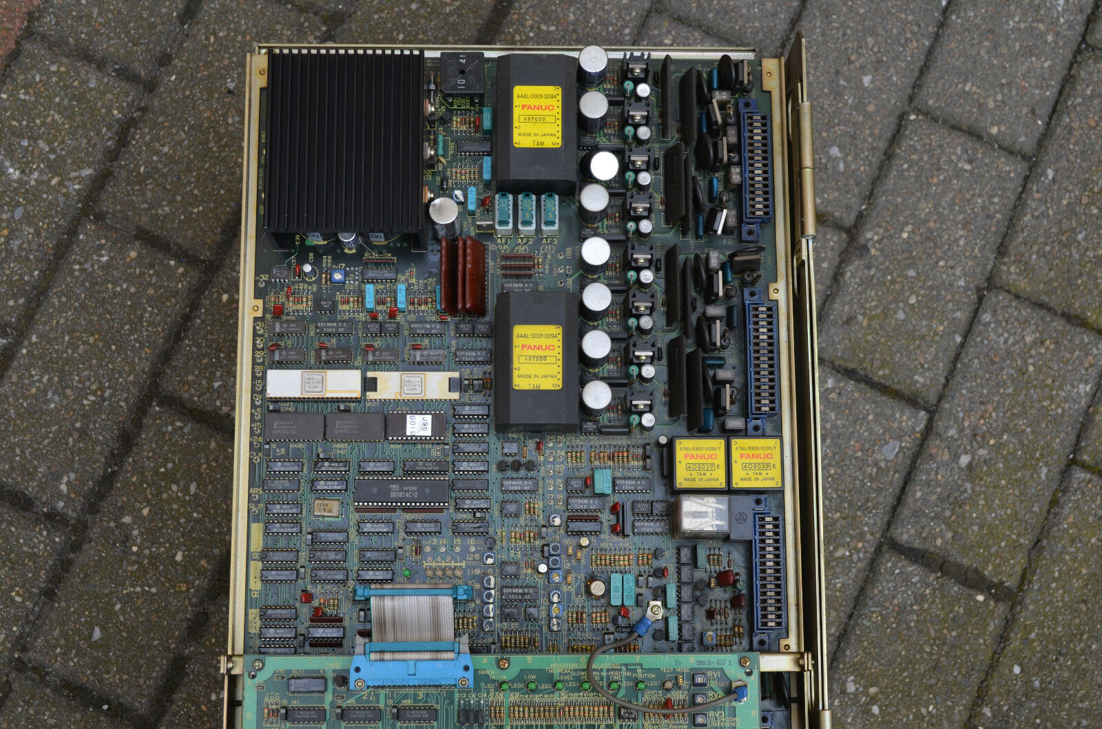 Fanuc AC spindle servo unit A06B-6044-H0