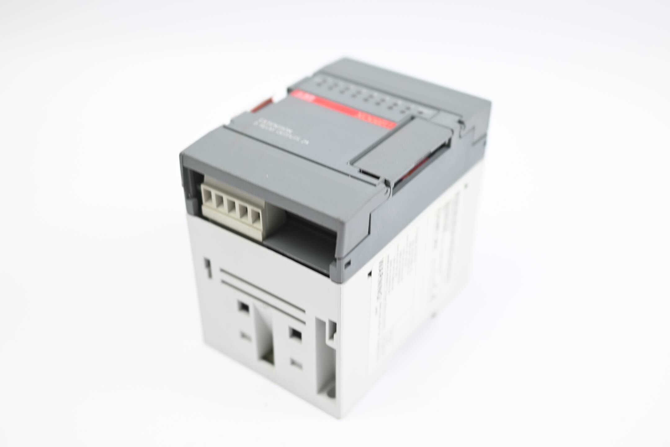 ABB Extension 8 Relay Outputs 2A XOO8R1-a02 ( 1SBP260101R1001 )