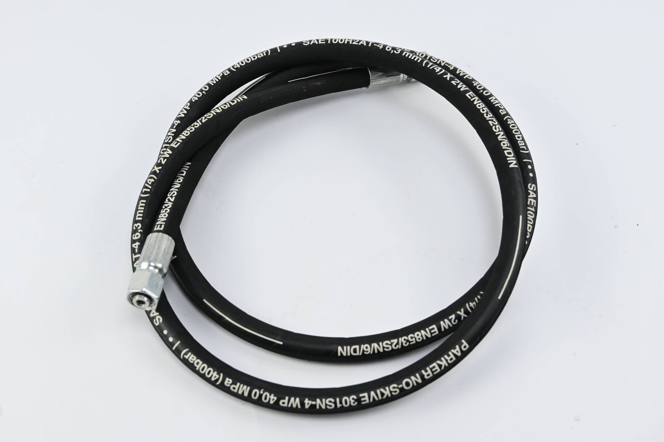 Parker Hydraulikschlauch NO-SKIVE 301SN-4 WP ( SAE100R2AT-4 ) 1,80m